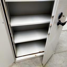  - 1x brandvertragende kluiskast met sleutel (9)