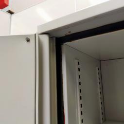  - 1x brandvertragende kluiskast met sleutel (10)