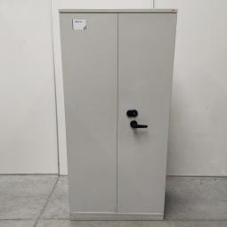  - 1x brandvertragende kluiskast met sleutel (17)