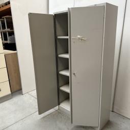  - 1x grijs 2-deurs ahrend werkplaats (11)