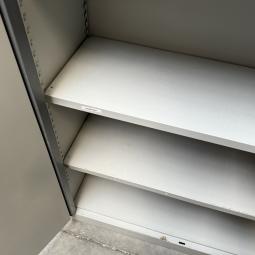  - 1x grijs 2-deurs ahrend werkplaats (13)