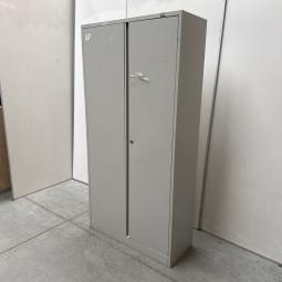  - 1x grijs 2-deurs ahrend werkplaats (16)