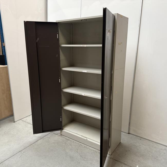  - 1x grijs bruin werkplaats garage (11)