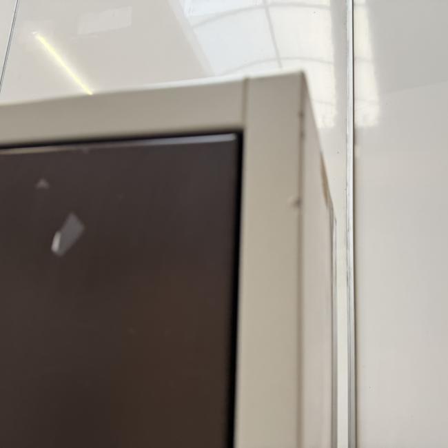  - 1x grijs bruin werkplaats garage (13)