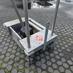  - RVS TRANSPORTWAGEN  160 MM ZWENKWIELEN  (2)