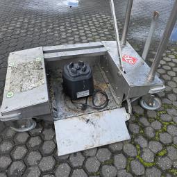  - RVS TRANSPORTWAGEN  160 MM ZWENKWIELEN  (3)