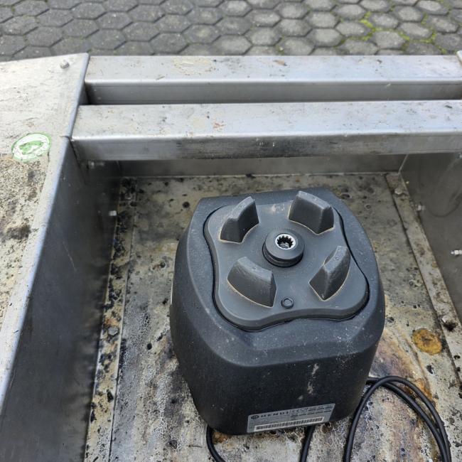  - RVS TRANSPORTWAGEN  160 MM ZWENKWIELEN  (4)