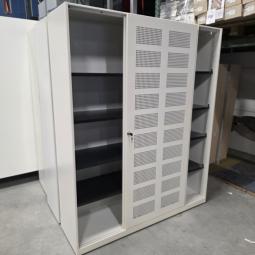  - 3X AKOESTISCHE SCHUIFDEURKAST AFM 160X45X195 HOOG  (3)