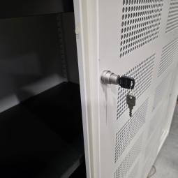  - 3X AKOESTISCHE SCHUIFDEURKAST AFM 160X45X195 HOOG  (2)