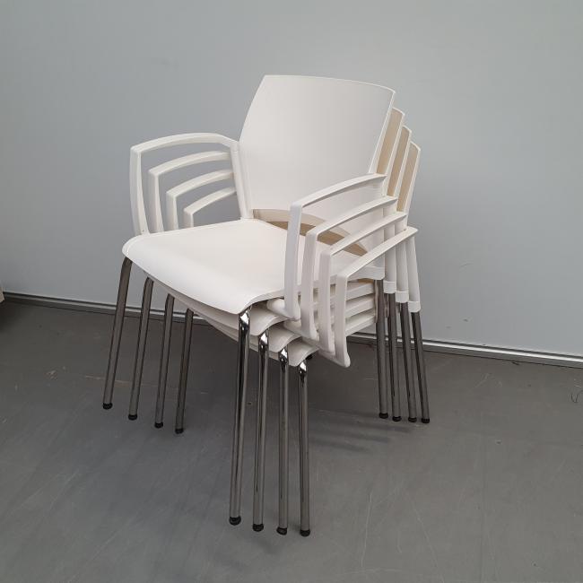  - 2024-10-18 16.08.01