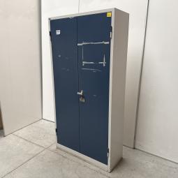  - ahrend zware degelijke stalen kast met heel veel schappen vakken (18)