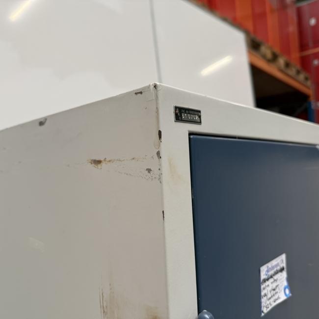  - ahrend zware degelijke stalen kast met heel veel schappen vakken (21)