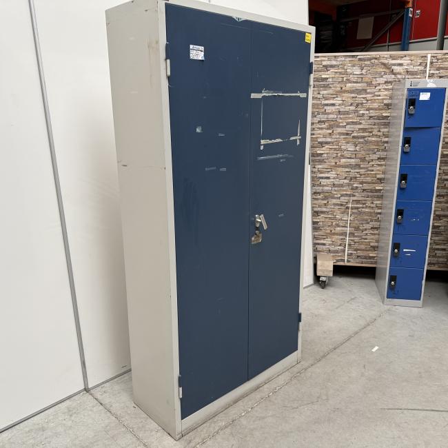  - ahrend zware degelijke stalen kast met heel veel schappen vakken (9)