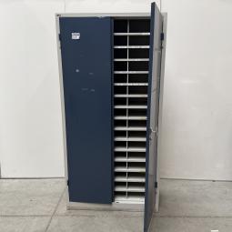  - ahrend zware degelijke stalen kast met heel veel schappen vakken (14)