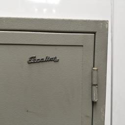  - Escoliet brandkast zonder sleutel (37)