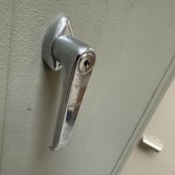  - Escoliet brandkast zonder sleutel (7)