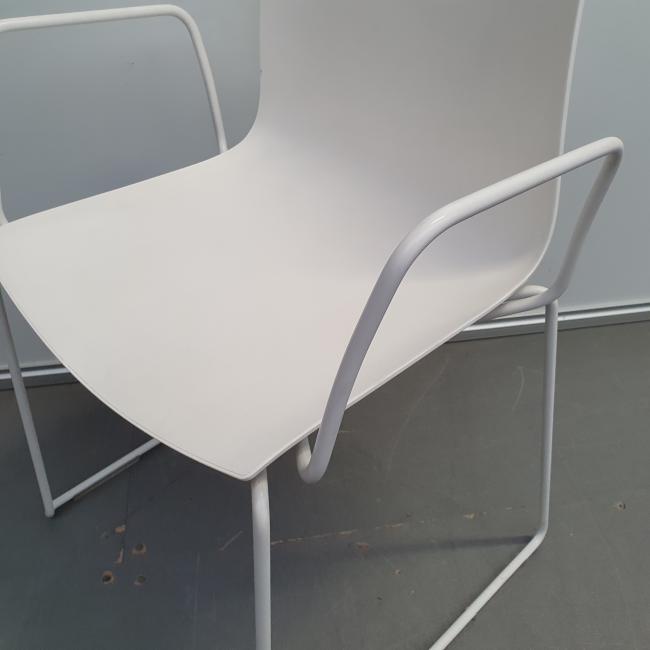  - 2023-10-09 09.32.37