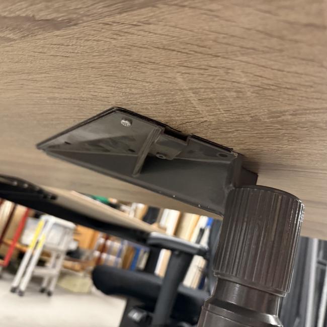  - 2x choreo hoekbureau met nieuw blad midden eiken (9)