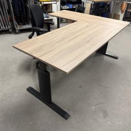  - 2x choreo hoekbureau met nieuw blad midden eiken (12)