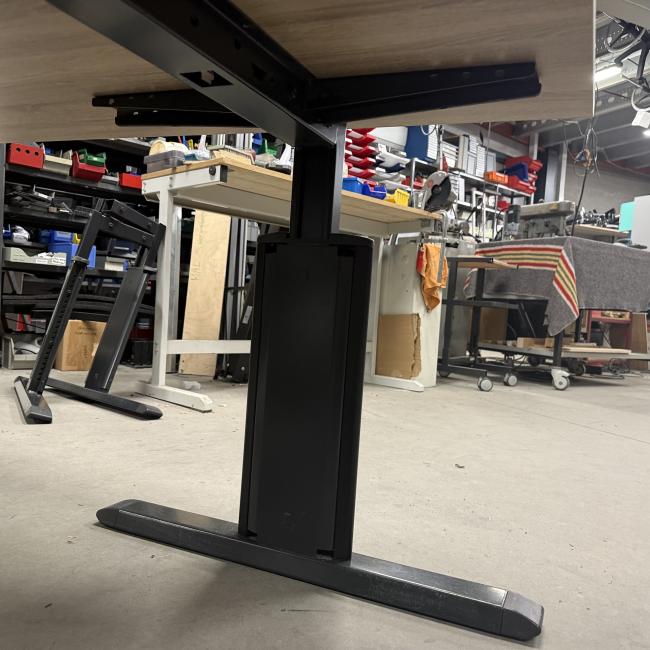  - 2x choreo hoekbureau met nieuw blad midden eiken (37)