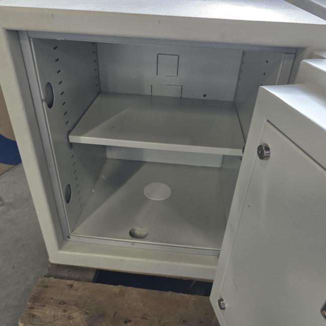  -  afm 55x50x65 bxdxh kluis     1 (12)