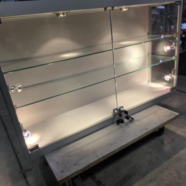  - wand vitrinekast afm 100x60x26 cm  (1)