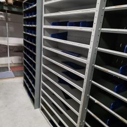  - 5x vakkenkast afm 200x10x30 cm  (3)