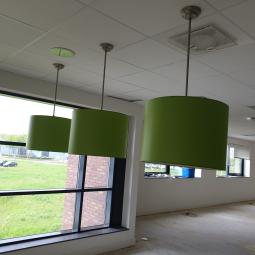  - aantal hanglampen plafondlampen met RVS ophangstang in hoogte verstelbaar  (6)