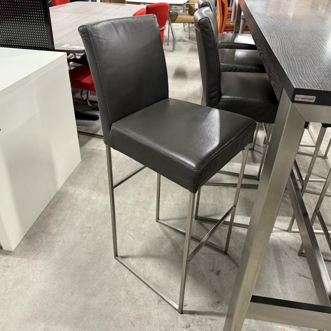  - Set 1x hoge tafel met 8 barkrukken BERT PLANTAGIE (28)