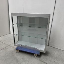  - vitrine afm 100x100x30 cm  (1)