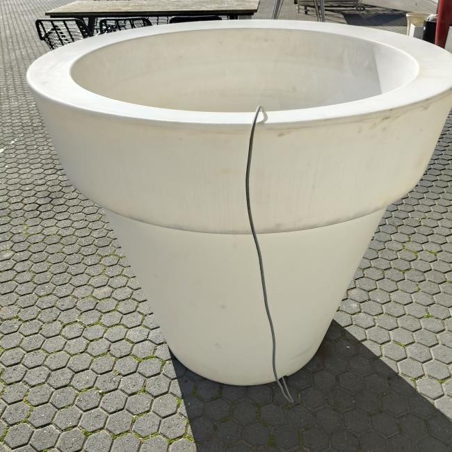  - Vas_one Serralunga grote bloempot (12)