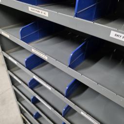  - magazijnkast antraciet grijs afm 200x100x30 cm  (3)