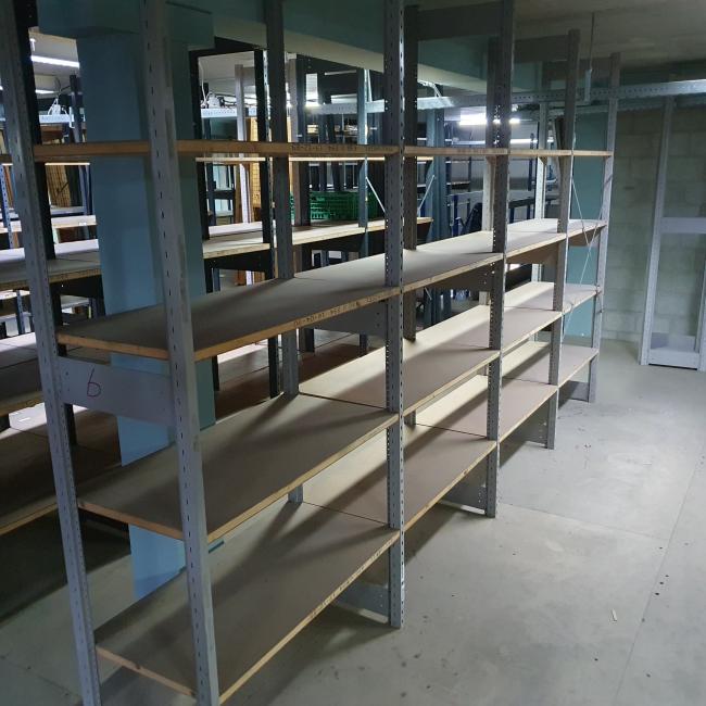  - bruynzeel montex grijs stelling 4 meter hardboard schappen (1)