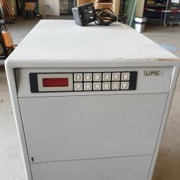  - PASPOORTKLUIS AFM 50X34X63 CM DXBXH (4)