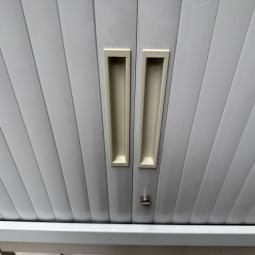  - 1x met sleutel met schade en 1x zonder sleutel zonder schade (6)