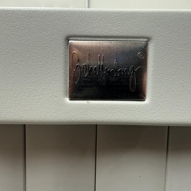  - 1x met sleutel met schade en 1x zonder sleutel zonder schade (7)