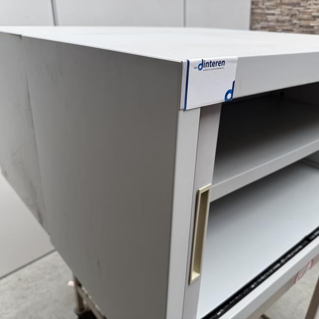  - 1x met sleutel met schade en 1x zonder sleutel zonder schade (14)