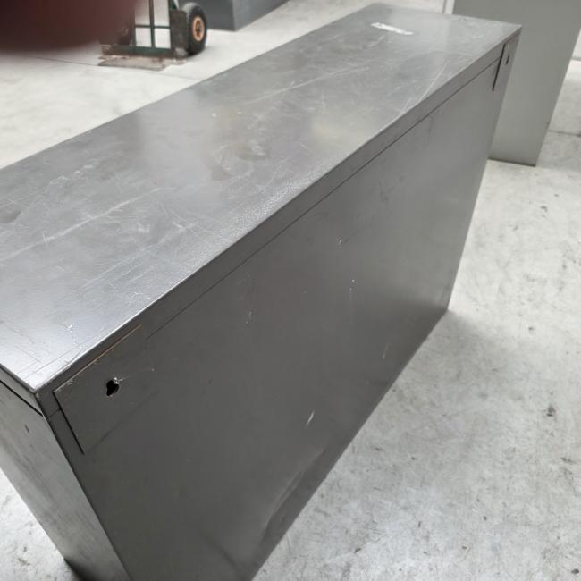  - STALEN KAST WAND  100X30X70 CM  (5)