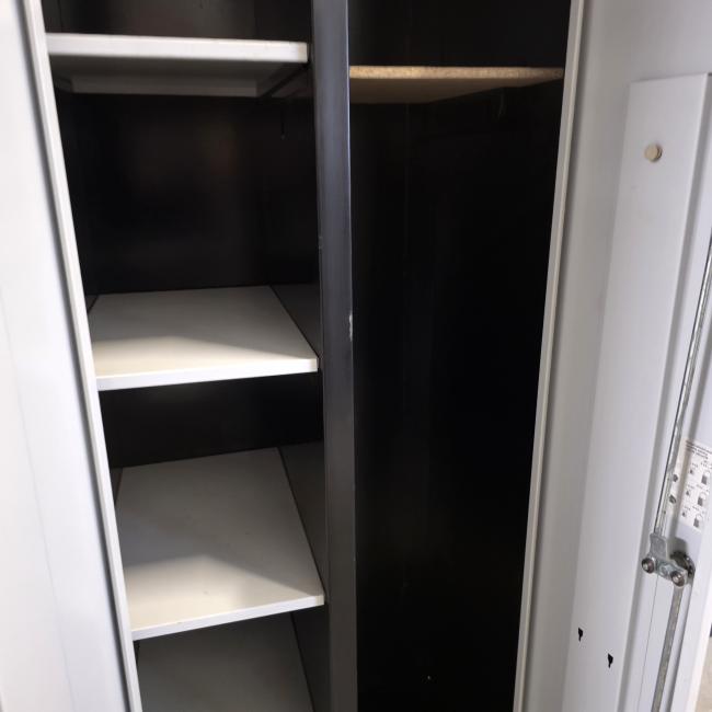  - bezemkast schoonmaakkast garagekast afm 180x61x50 cm  (5)