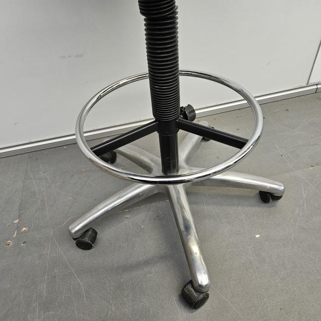  - 2026-04-18 08.39.05