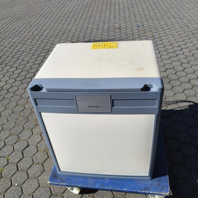  - Dometic koelkastje (5)