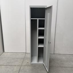  - partij 1-deurs lichtgrijze mealen lockerkasten hang-leg met schappen (8)