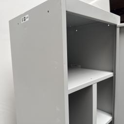  - partij 1-deurs lichtgrijze mealen lockerkasten hang-leg met schappen (13)
