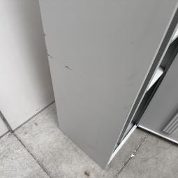  - partij 1-deurs lichtgrijze mealen lockerkasten hang-leg met schappen (14)