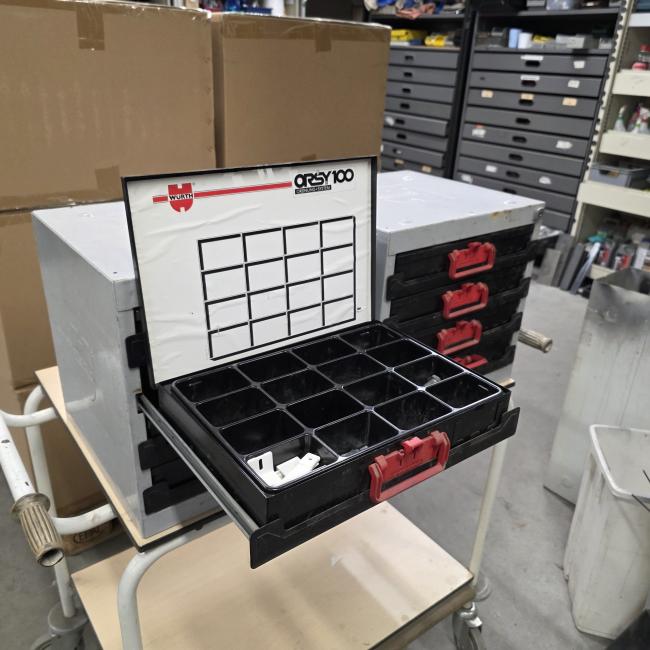  - WURTH KOFFER AFM 38X35X36 BXDXH (12)