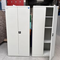  - set 2 stuks stalen kasten (19)