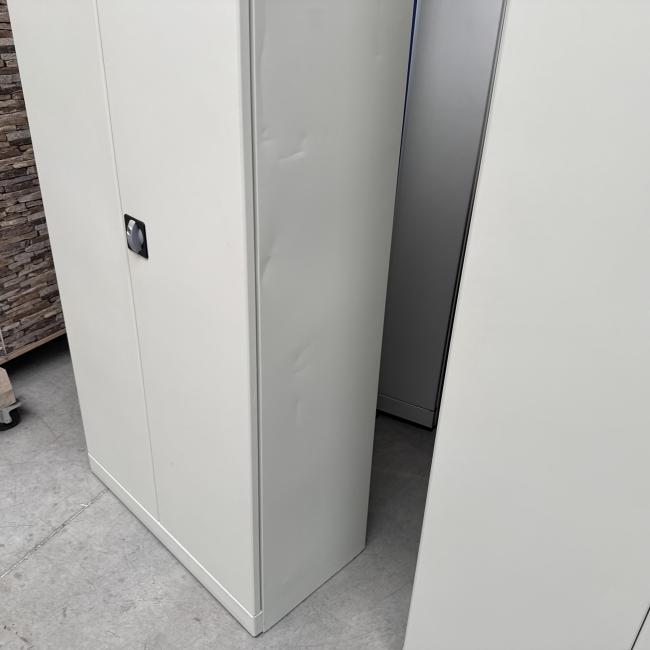  - set 2 stuks stalen kasten (21)