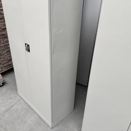 - set 2 stuks stalen kasten (21)