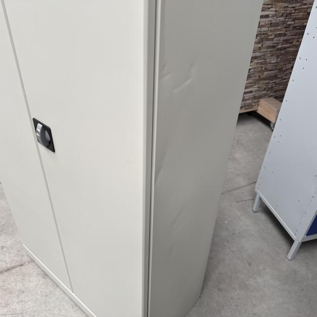  - set 2 stuks stalen kasten (27)