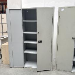  - set 3 stuks Bisley met schade intensief gebr (15)